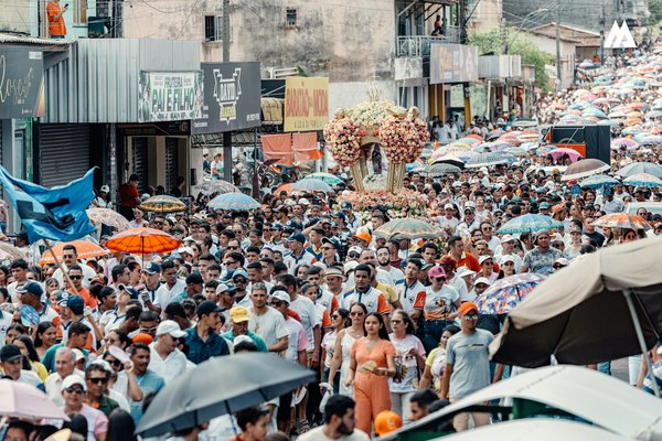 Conseils Incontournables pour Choisir Votre Prochain Roman avec Éclat et Joie